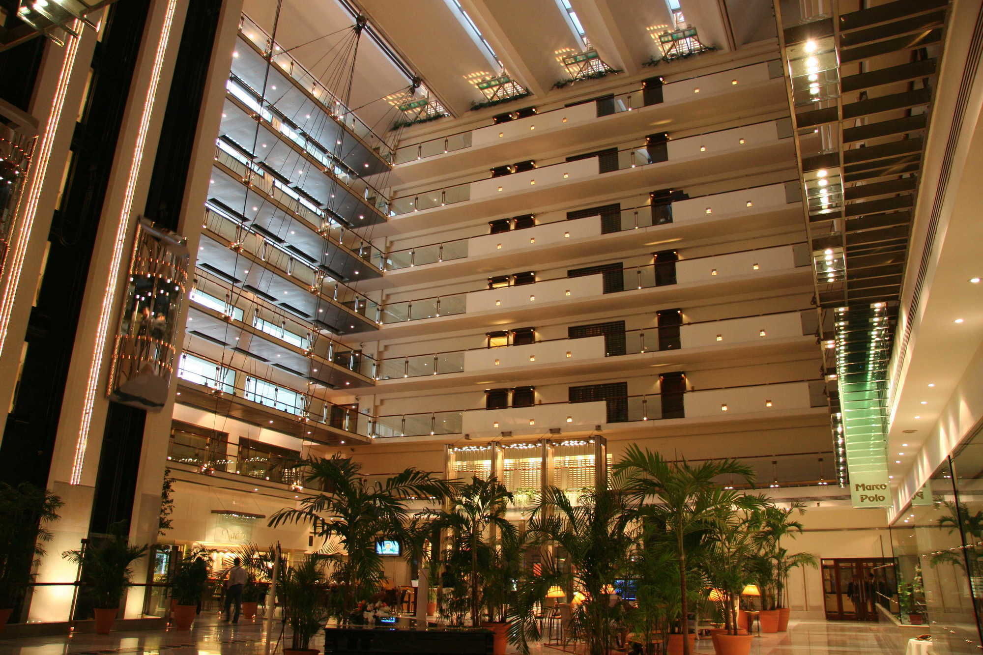 Pearl Continental Hotel, Lahore Interior photo The lobby of the Grand Hyatt Mumbai
